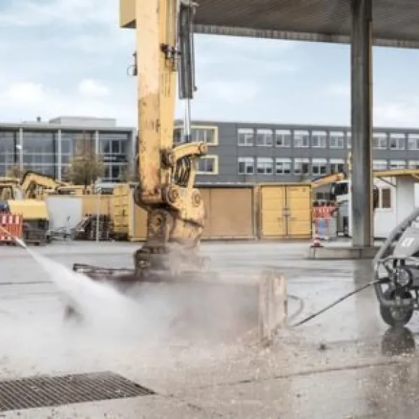 Ultramagas nyom&aacute;s&uacute; tiszt&iacute;t&oacute; rendszerek