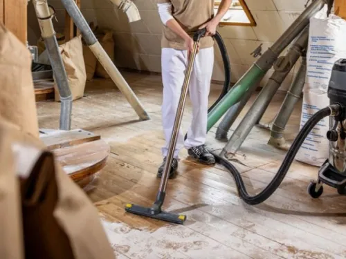 Biztons&aacute;gi v&aacute;kuumos rendszerek