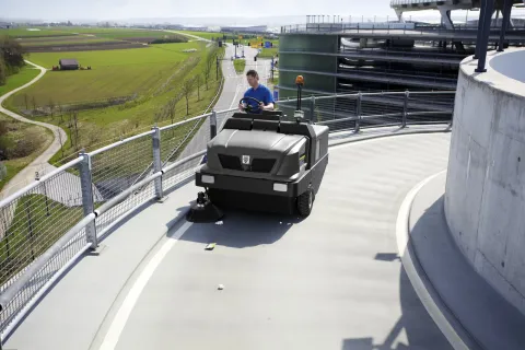 K&auml;rcher Seprő-porsz&iacute;v&oacute; KM 150/500 R D
