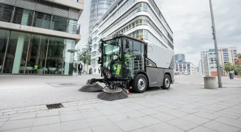 Kärcher Városseprő gép MC 250