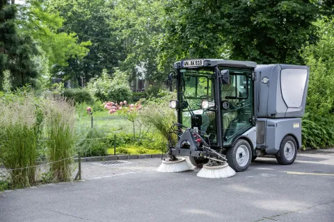 Kärcher Városseprő gép MC 80