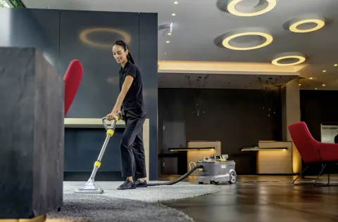 K&auml;rcher Permetextrakci&oacute;s tiszt&iacute;t&oacute; Puzzi 10/1 Adv