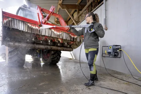 Kärcher Magasnyomású mosó HD 6/15-4 M ST Classic