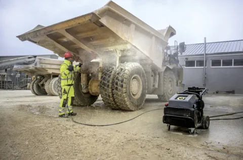 Kärcher Magasnyomású mosó HDS 18/18-4 S Classic