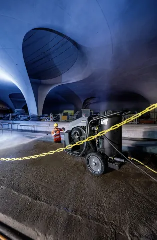 Kärcher Magasnyomású mosó HDS 6/15-4 C Classic