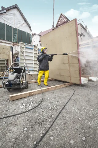 K&auml;rcher Ultra-magasnyom&aacute;s&uacute; tiszt&iacute;t&oacute; HD 9/50 Pe