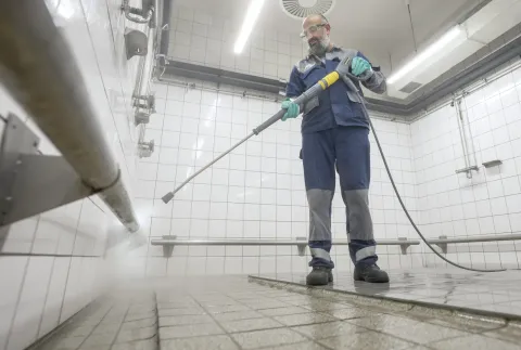 K&auml;rcher Magasnyom&aacute;s&uacute; mos&oacute; HD 17/12-4 St H