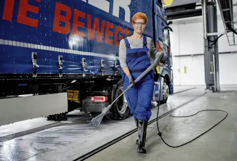 K&auml;rcher Magasnyom&aacute;s&uacute; mos&oacute; HD 17/15-4St