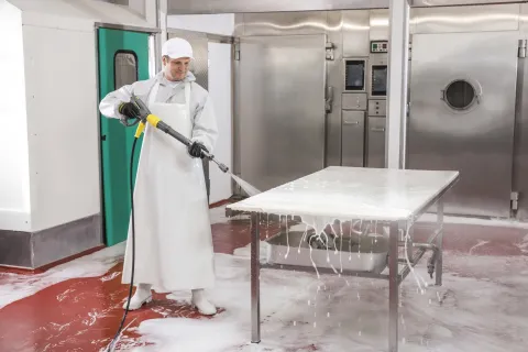 K&auml;rcher Magasnyom&aacute;s&uacute; mos&oacute; HD 8/18-4St H