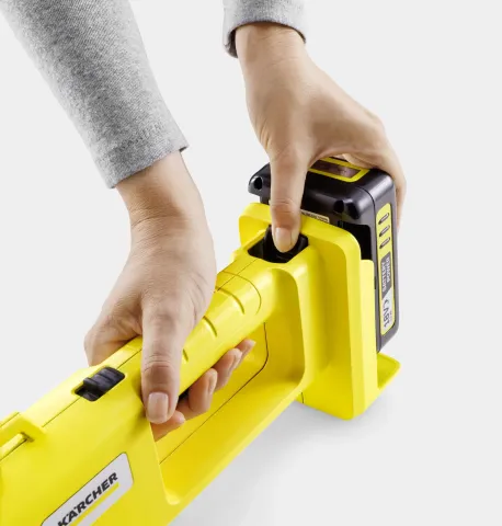 K&auml;rcher Akkumul&aacute;toros magass&aacute;gi s&ouml;v&eacute;nyv&aacute;g&oacute; PHG 2-18