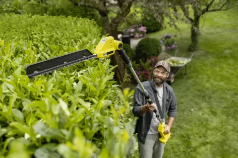 K&auml;rcher Akkumul&aacute;toros magass&aacute;gi s&ouml;v&eacute;nyv&aacute;g&oacute; PHG 2-18