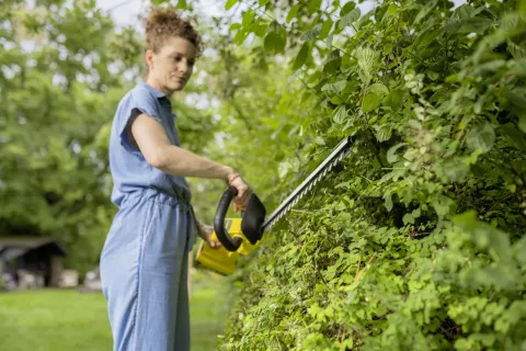 K&auml;rcher Akkumul&aacute;toros s&ouml;v&eacute;nyv&aacute;g&oacute; HGE 2-18