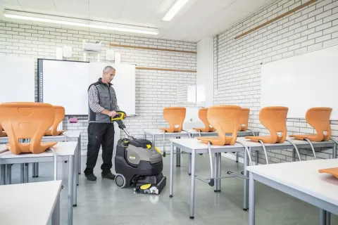 Kärcher Súroló-szívógép BR 45/22 C BP Pack Go!further