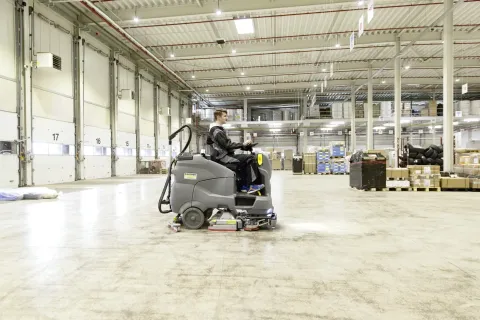 K&auml;rcher S&uacute;rol&oacute;-sz&iacute;v&oacute;g&eacute;p B 150 R Bc PACK DOSE+SB+240Ah Li+Ri+R85