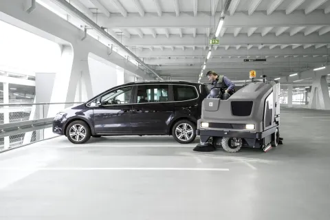 K&auml;rcher S&uacute;rol&oacute;-sz&iacute;v&oacute;g&eacute;p B 300 R I D + SSD jobb